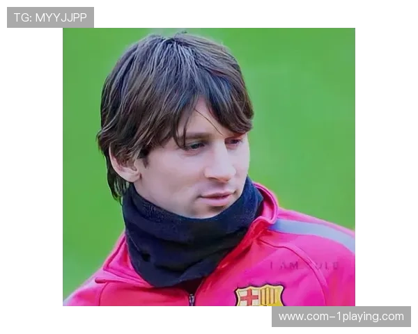 足球巨星风采：从梅西到C罗，他们如何成为全球偶像的背后故事